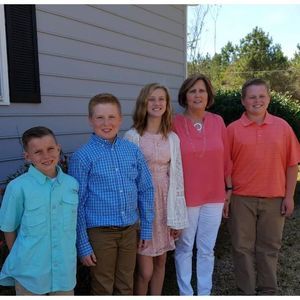 Meet your Posher, Annette